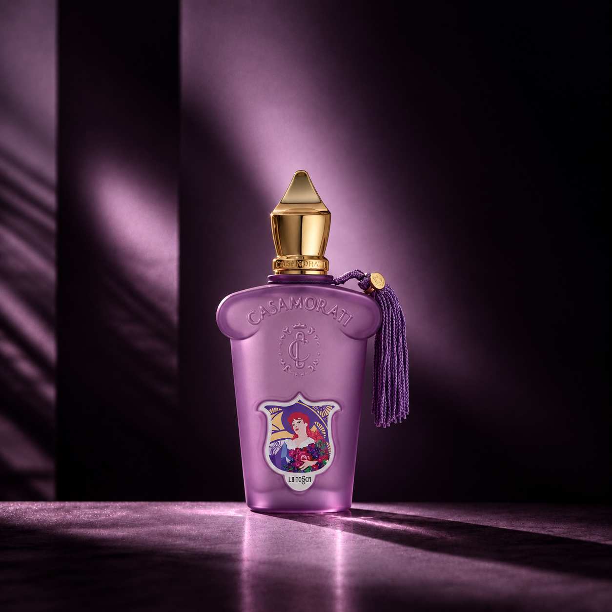 عطر کازاموراتی لاتوسکا از زرجف | Xerjoff Casamorati La Tosca ؛ زنانه ؛ گلی ؛ مدیترانه ای ؛ شیرین