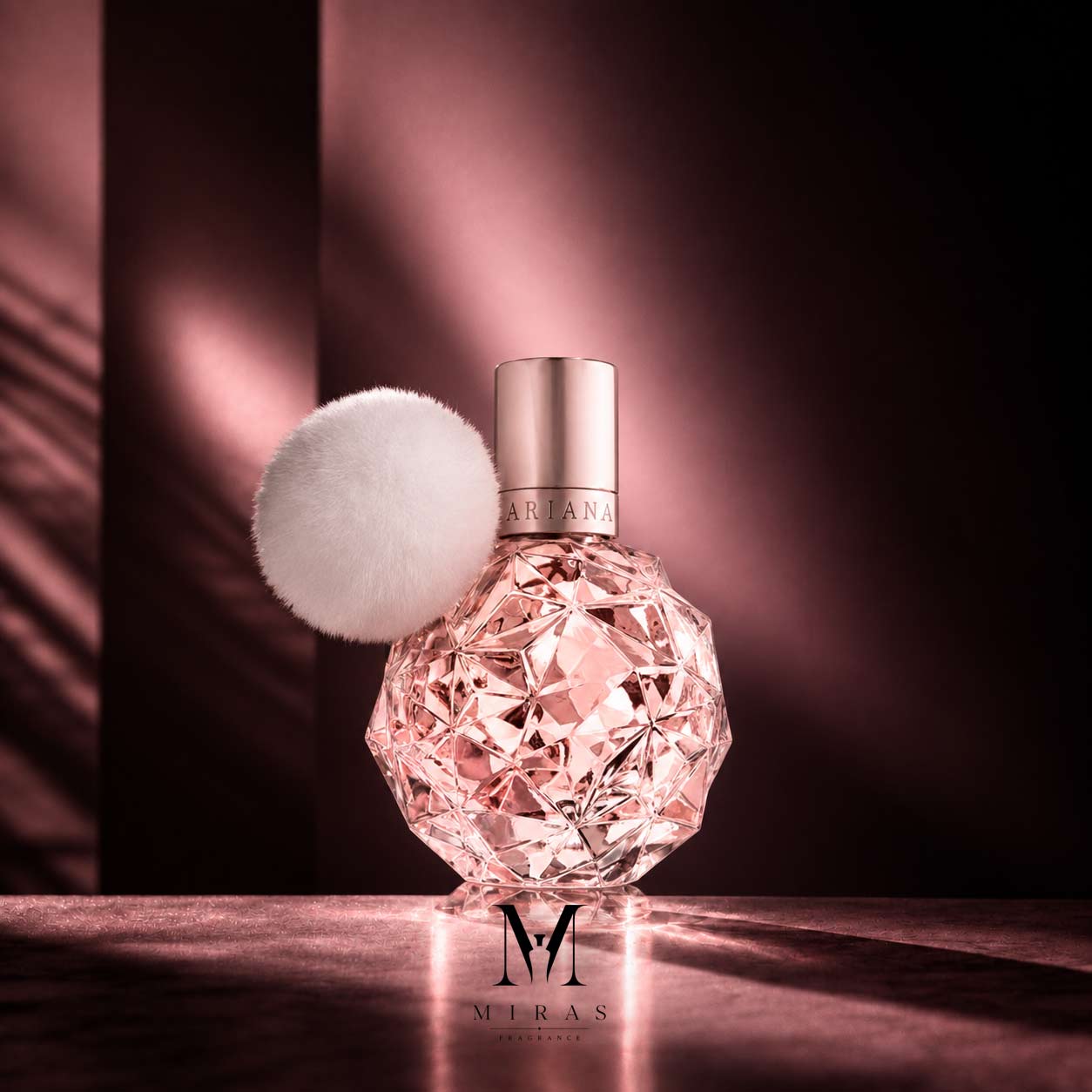 عطر آری از آریانا گرنده | Ari Ariana Grande ؛ زنانه ؛ شیرین ؛ گلی میوه ای ؛ جذاب و دوست داشتنی