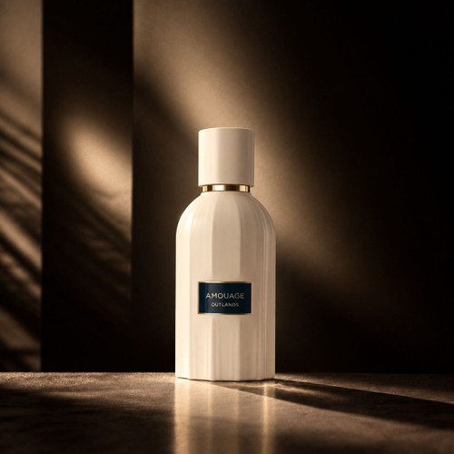 عطر آمواج اوتلندز | Amouage Outlands ؛ یونیسکس ؛ عودی ؛ ادویه ای ؛ گرم ؛ تاریک و خاص
